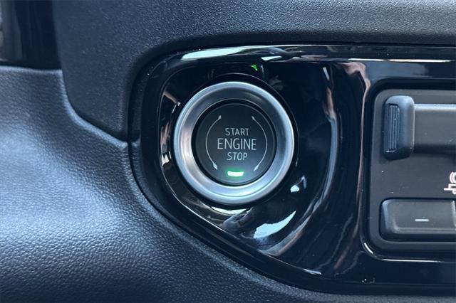 new 2025 GMC Sierra 2500 car, priced at $65,136