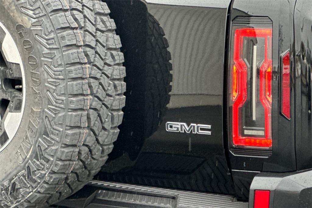 new 2025 GMC HUMMER EV SUV car, priced at $108,896