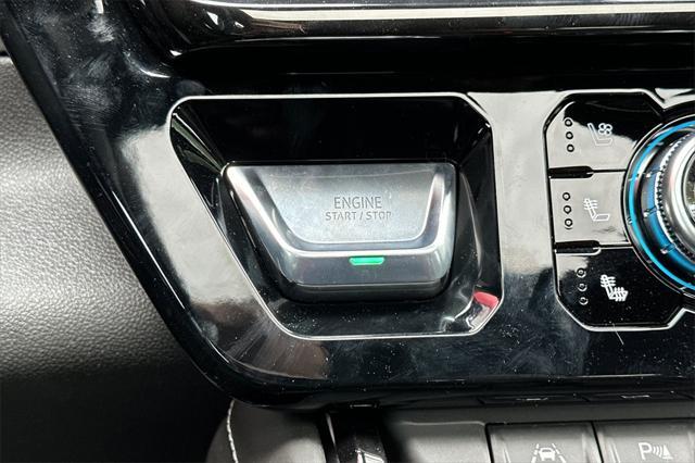 new 2025 GMC Sierra 1500 car, priced at $70,996