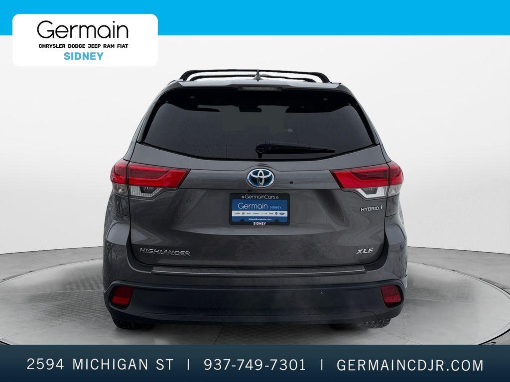 used 2019 Toyota Highlander Hybrid car, priced at $30,989