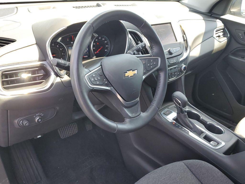 used 2022 Chevrolet Equinox car, priced at $24,795