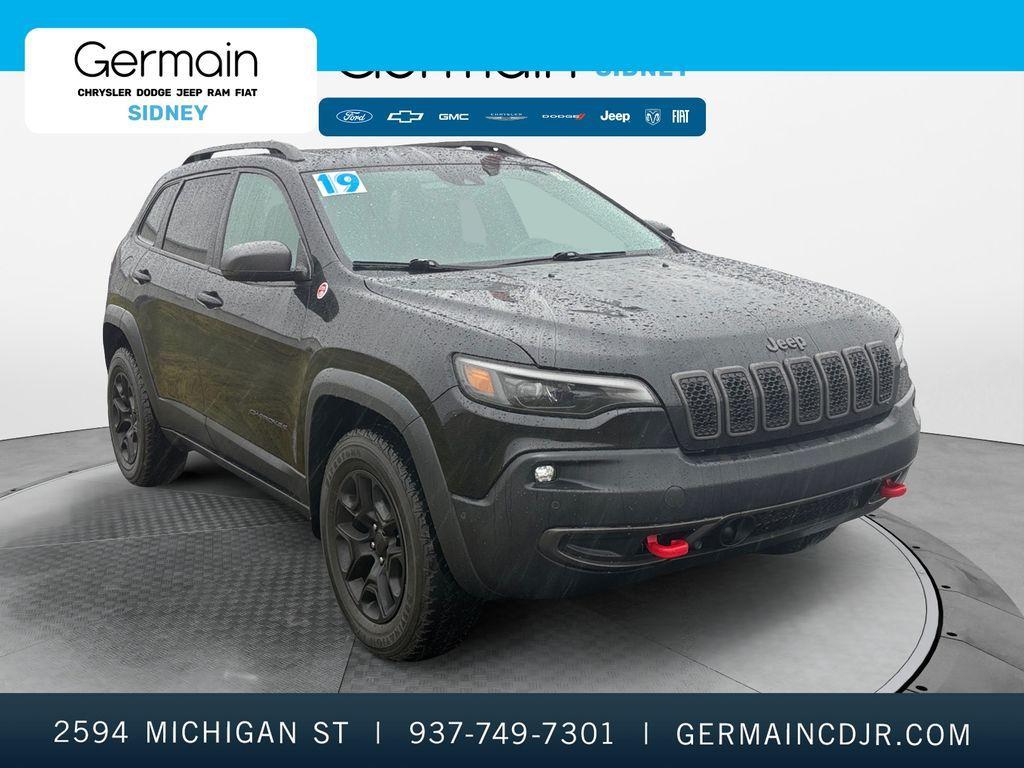 used 2019 Jeep Cherokee car, priced at $19,995