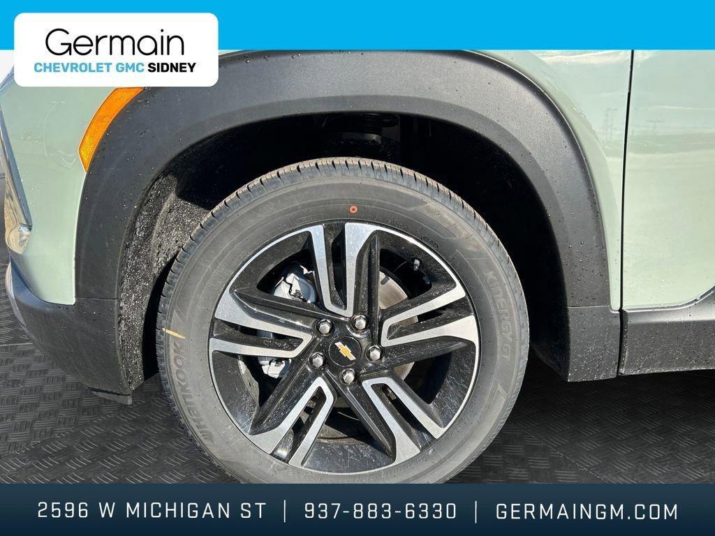 new 2025 Chevrolet TrailBlazer car, priced at $29,755