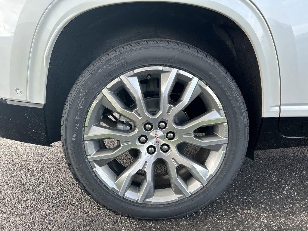new 2025 GMC Acadia car, priced at $65,210