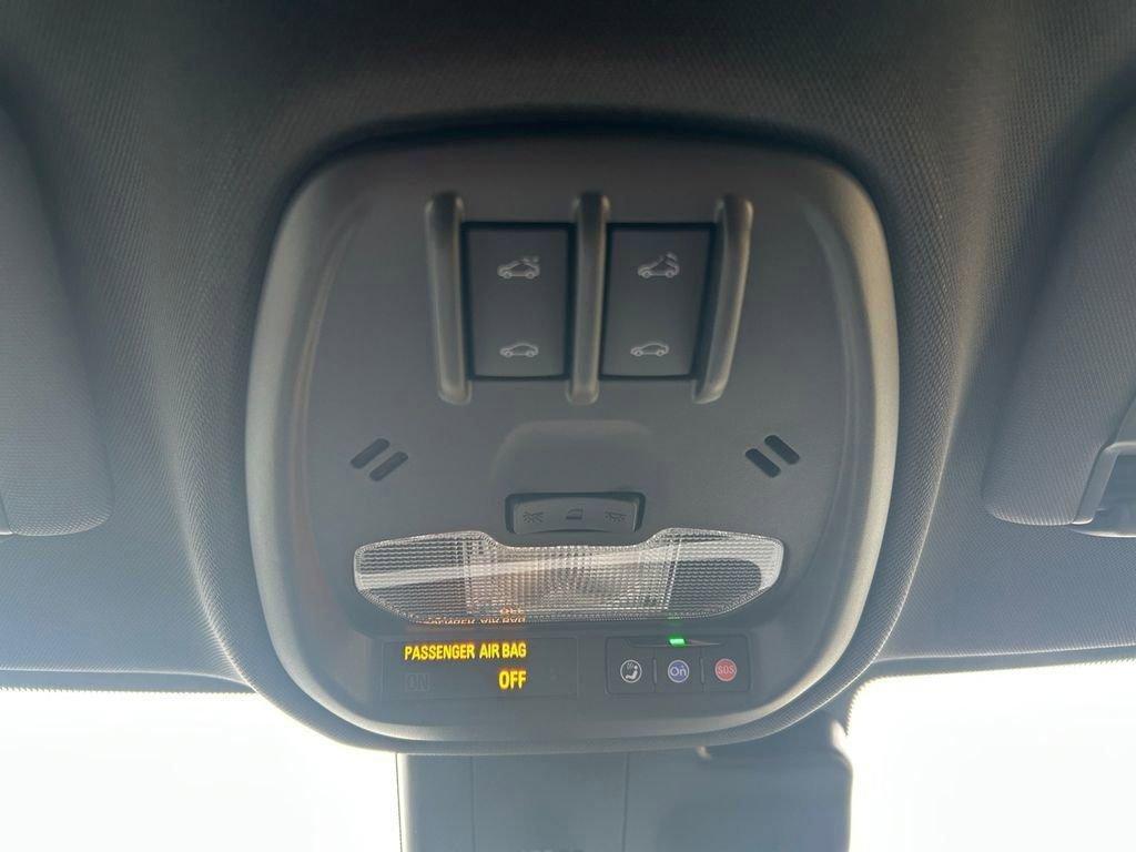 new 2025 Chevrolet Trax car, priced at $27,085