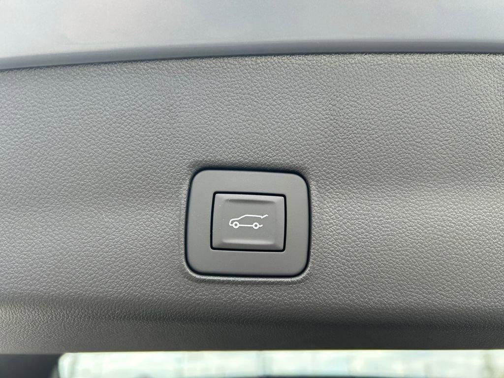 new 2025 Chevrolet TrailBlazer car, priced at $33,180