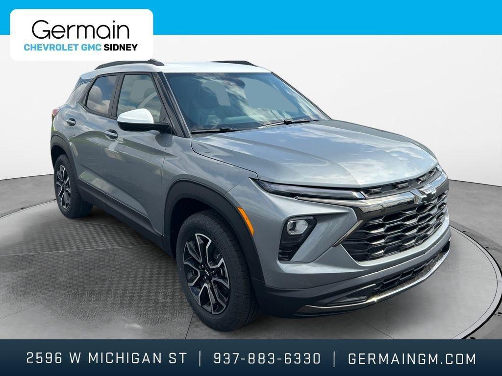 new 2025 Chevrolet TrailBlazer car, priced at $33,180