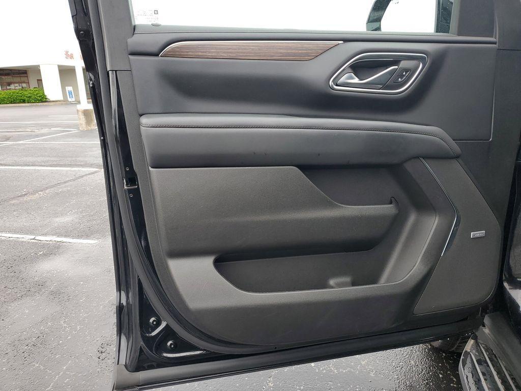 used 2023 Chevrolet Suburban car, priced at $65,990