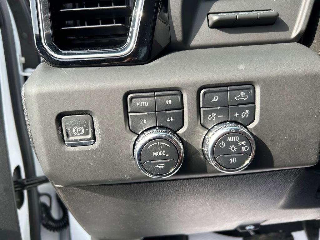 new 2025 GMC Sierra 3500 car, priced at $99,835