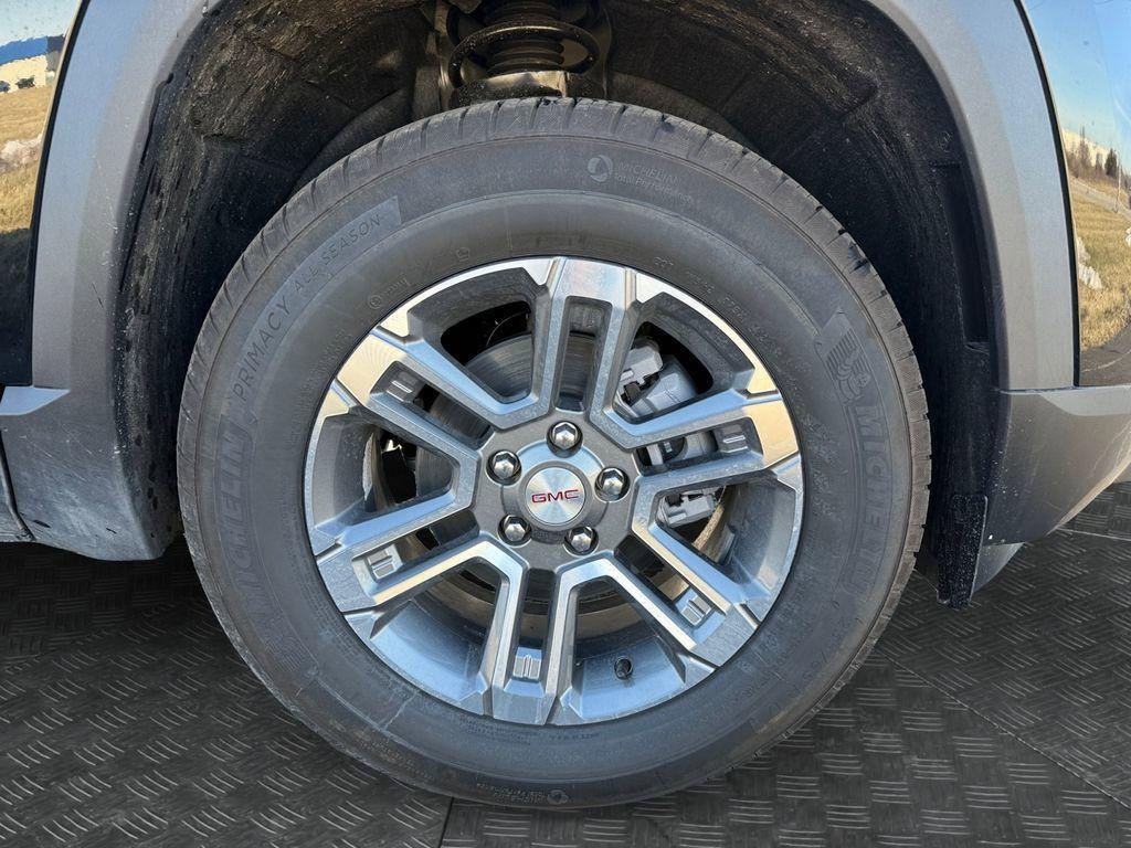 new 2025 GMC Terrain car, priced at $33,890