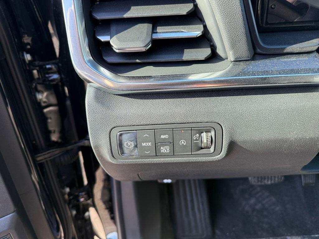 new 2025 GMC Terrain car, priced at $33,890