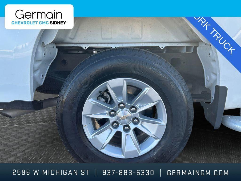 used 2024 Chevrolet Silverado 1500 car, priced at $31,900