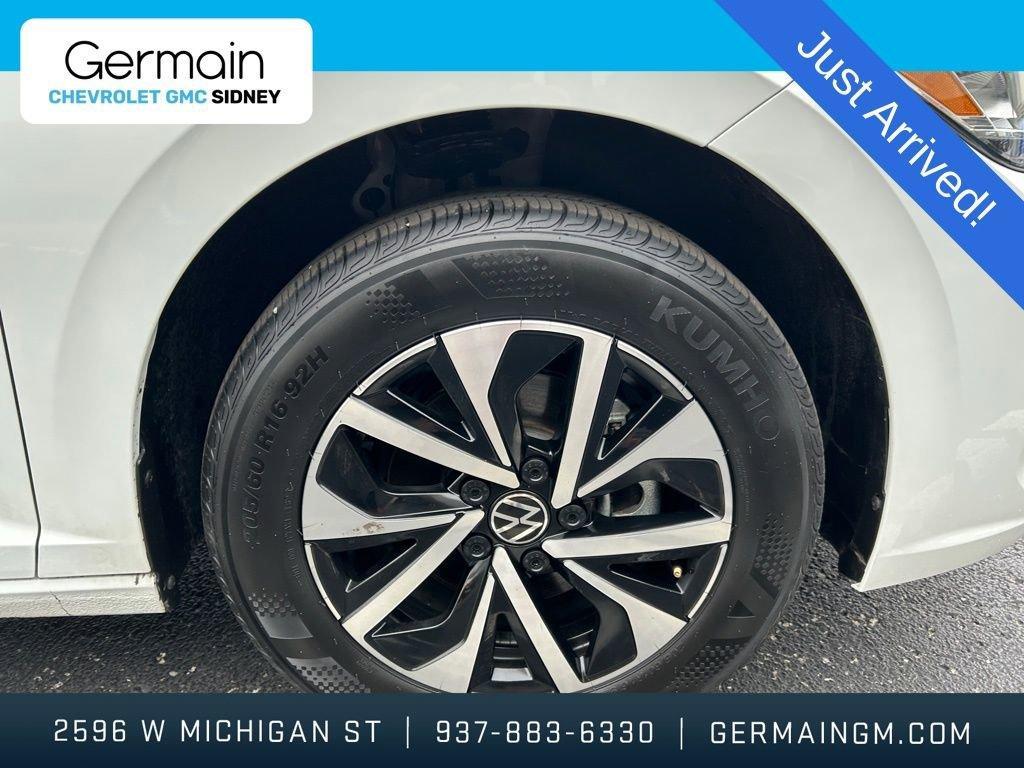 used 2024 Volkswagen Jetta car, priced at $22,501