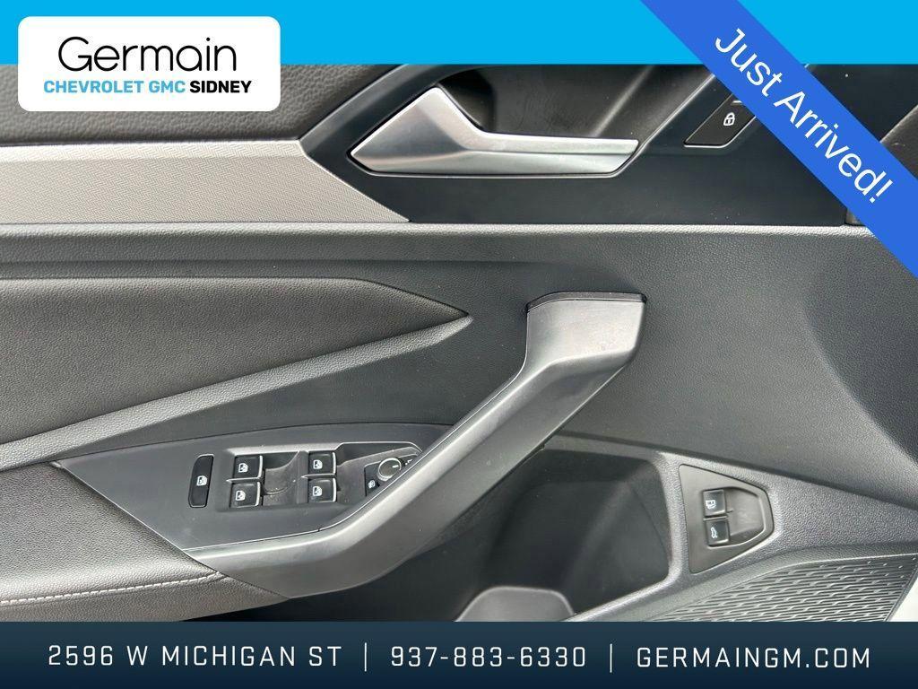 used 2024 Volkswagen Jetta car, priced at $22,334