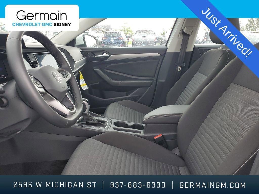 used 2024 Volkswagen Jetta car, priced at $22,334