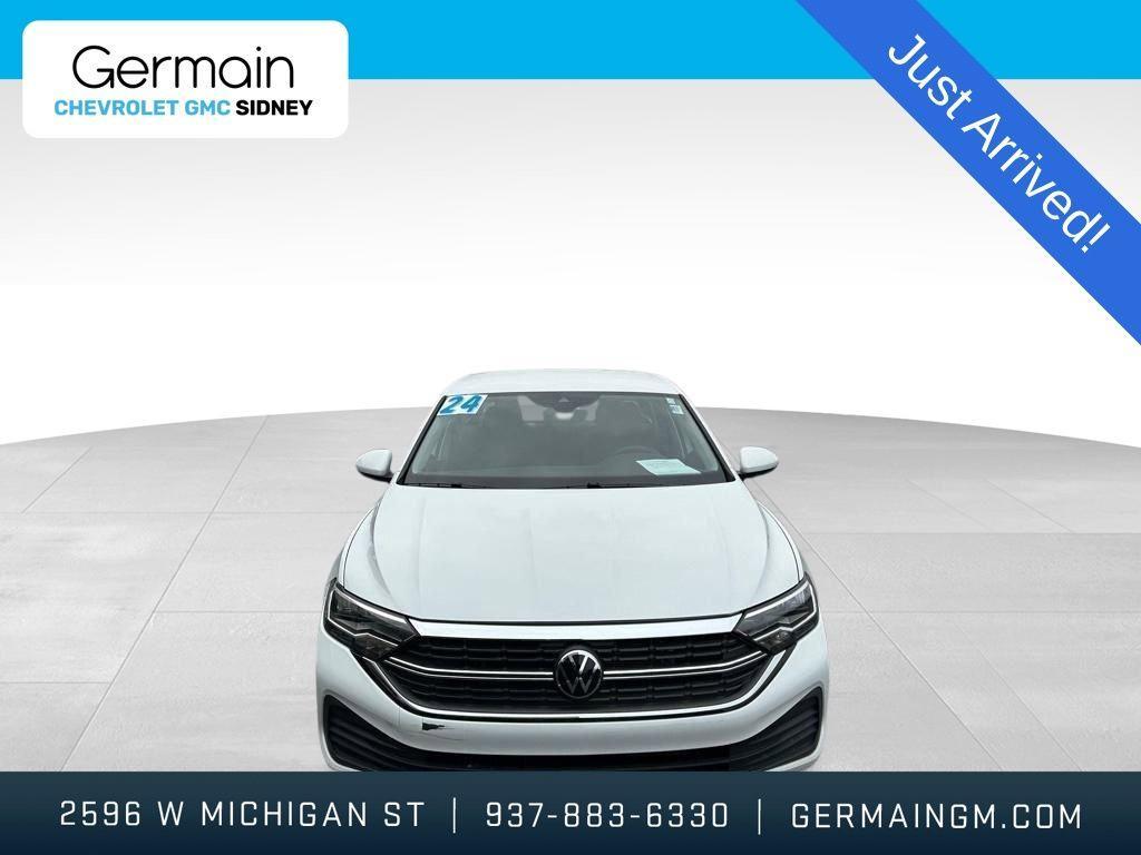 used 2024 Volkswagen Jetta car, priced at $22,334