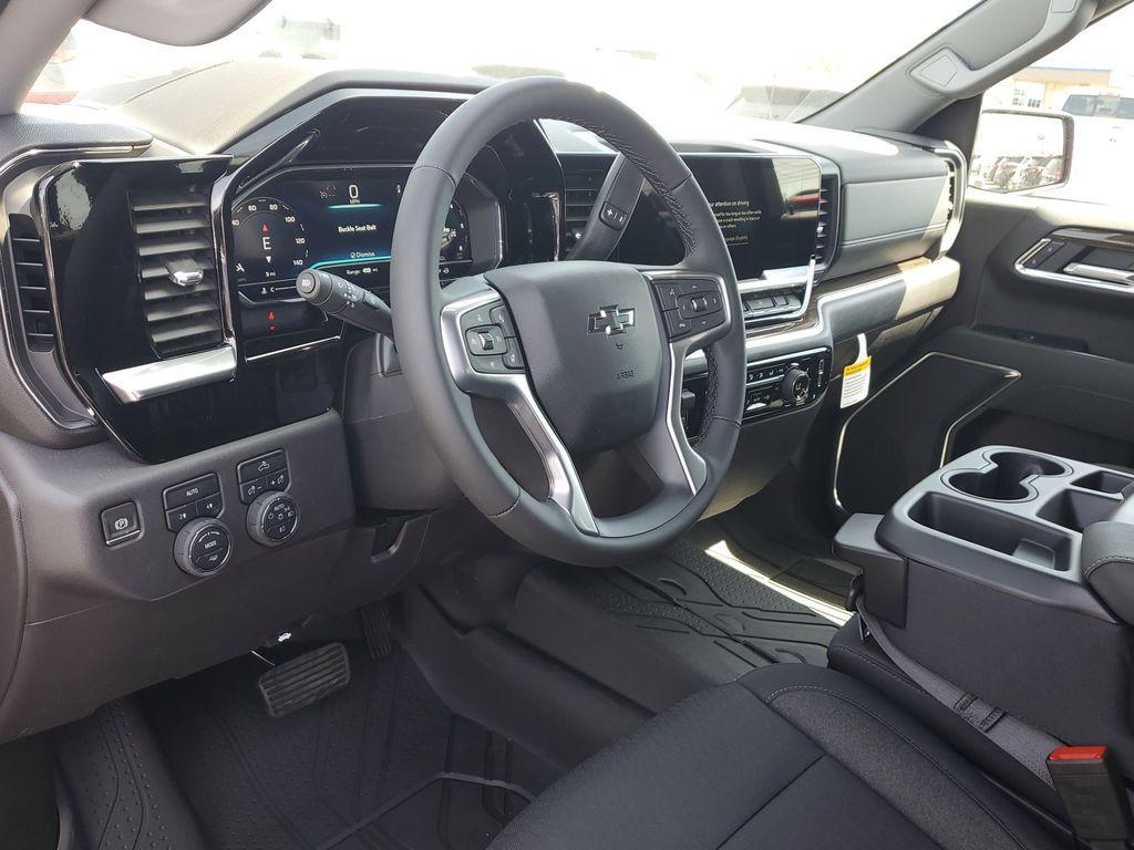 new 2025 Chevrolet Silverado 1500 car, priced at $58,265