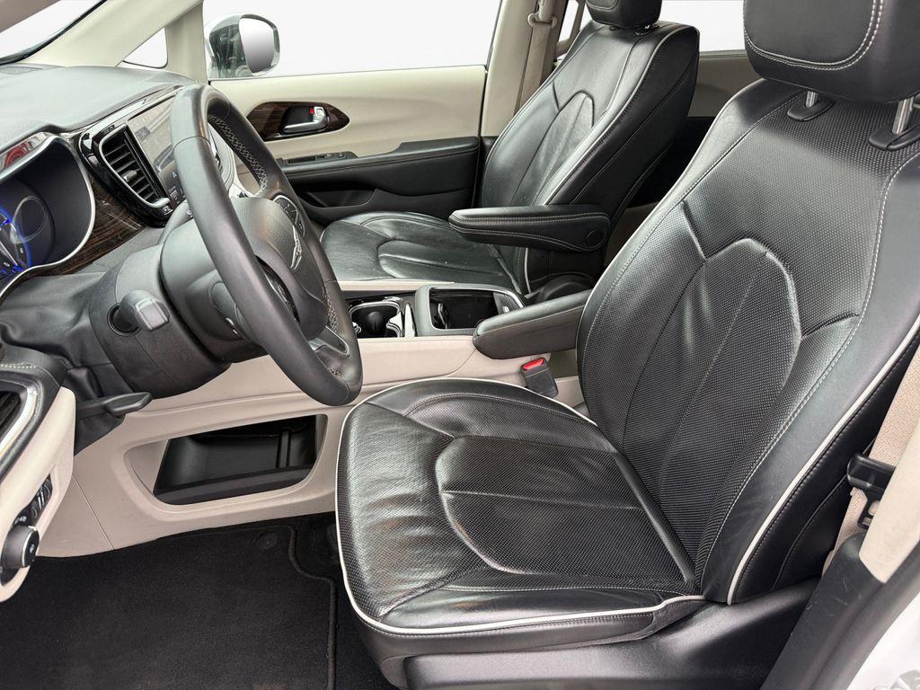 used 2023 Chrysler Pacifica car, priced at $31,650