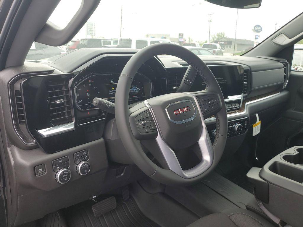 new 2025 GMC Sierra 1500 car, priced at $60,550
