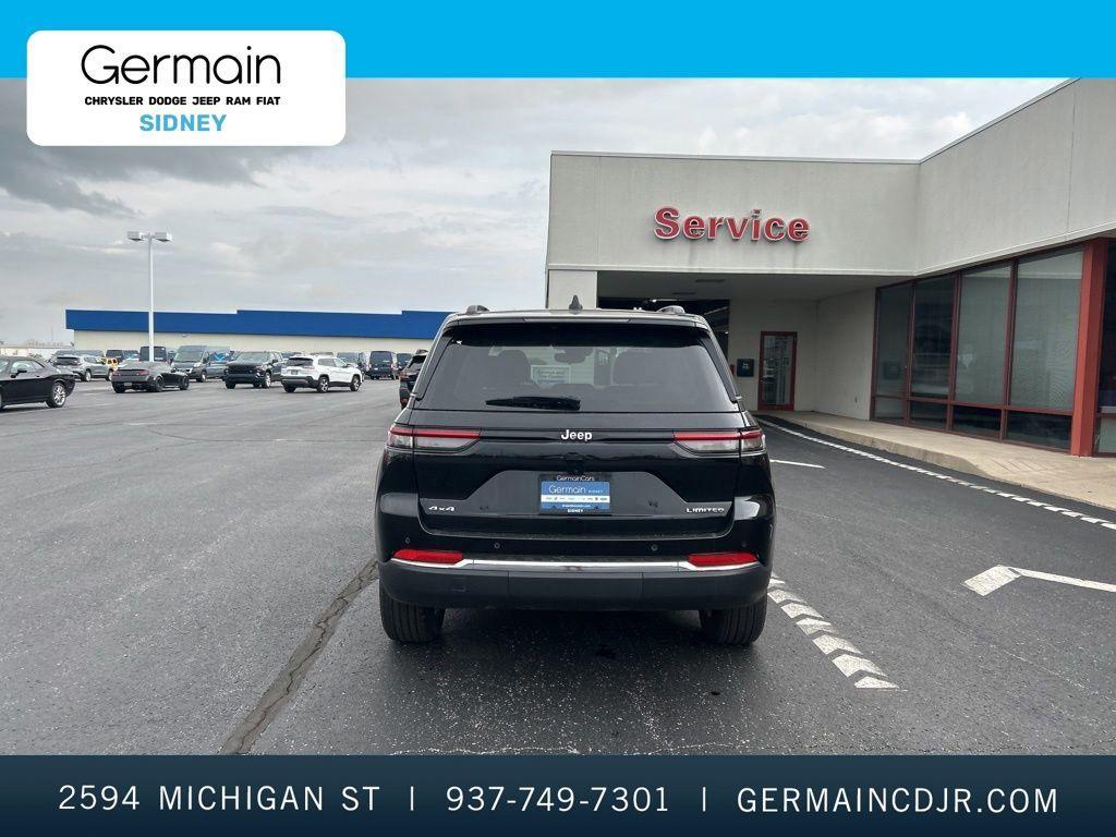used 2023 Jeep Grand Cherokee car, priced at $29,256