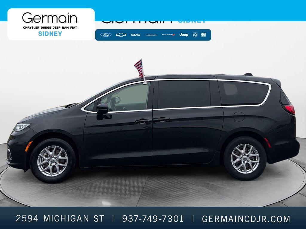 used 2023 Chrysler Pacifica car, priced at $25,850