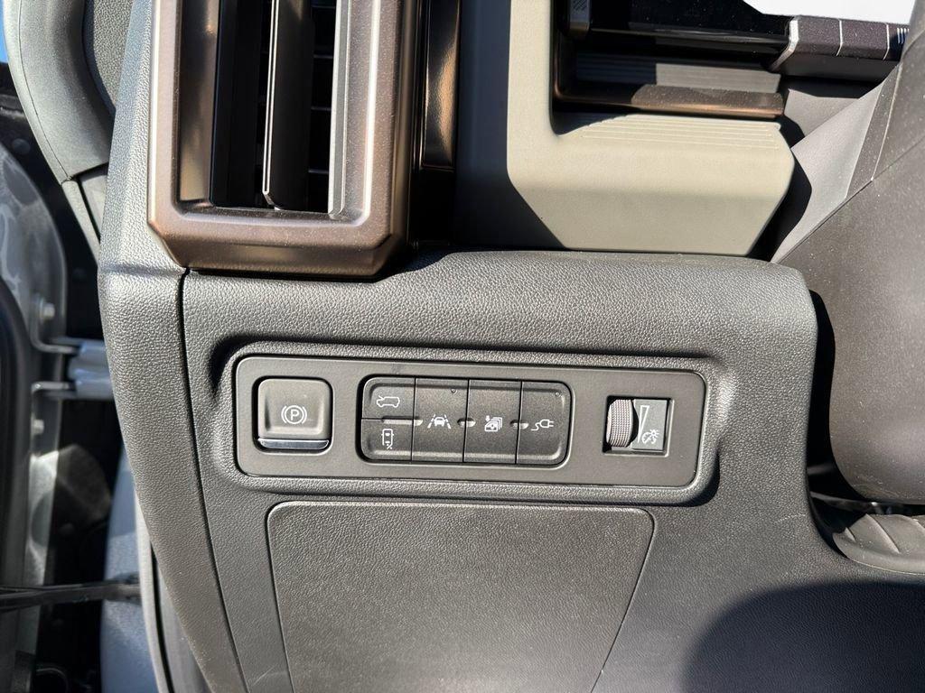 new 2025 GMC HUMMER EV SUV car, priced at $106,065
