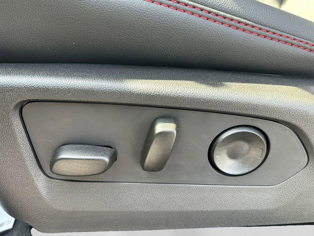 new 2025 Chevrolet Colorado car, priced at $49,480