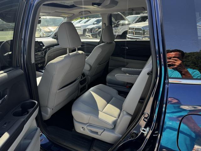 used 2019 Honda Pilot car, priced at $23,884