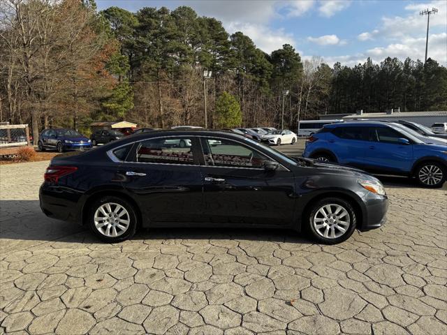 used 2018 Nissan Altima car