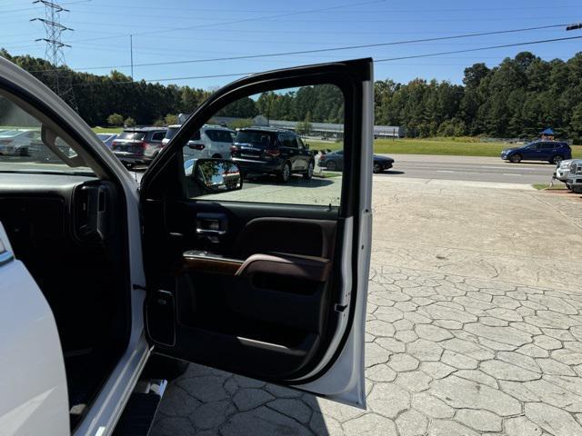 used 2018 Chevrolet Silverado 1500 car, priced at $34,307