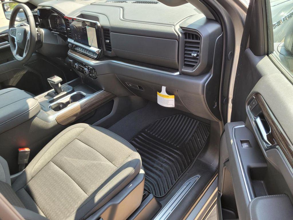 new 2025 Chevrolet Silverado 1500 car, priced at $48,795