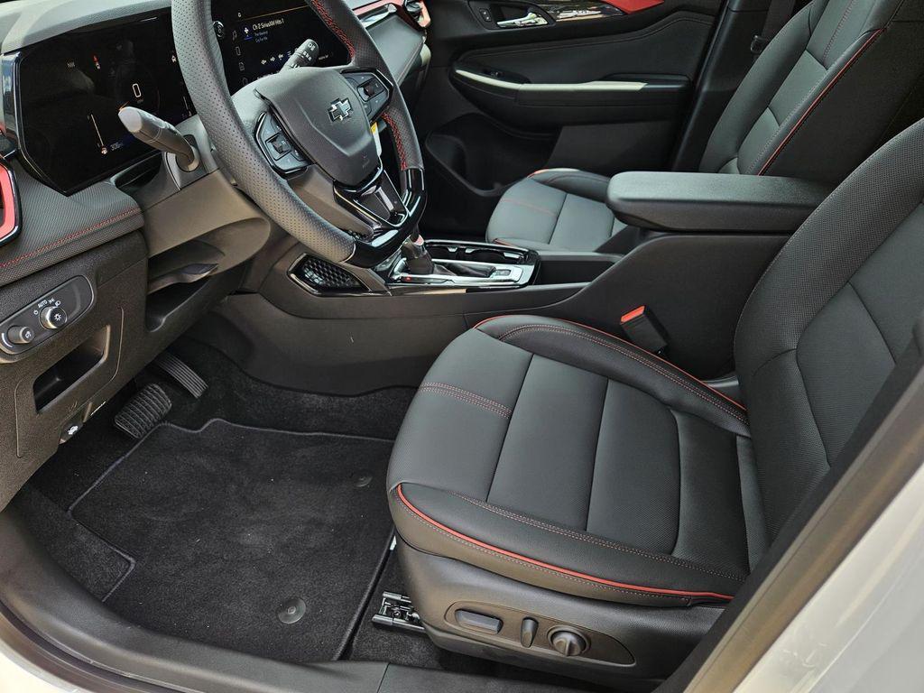 new 2026 Chevrolet TrailBlazer car, priced at $28,125