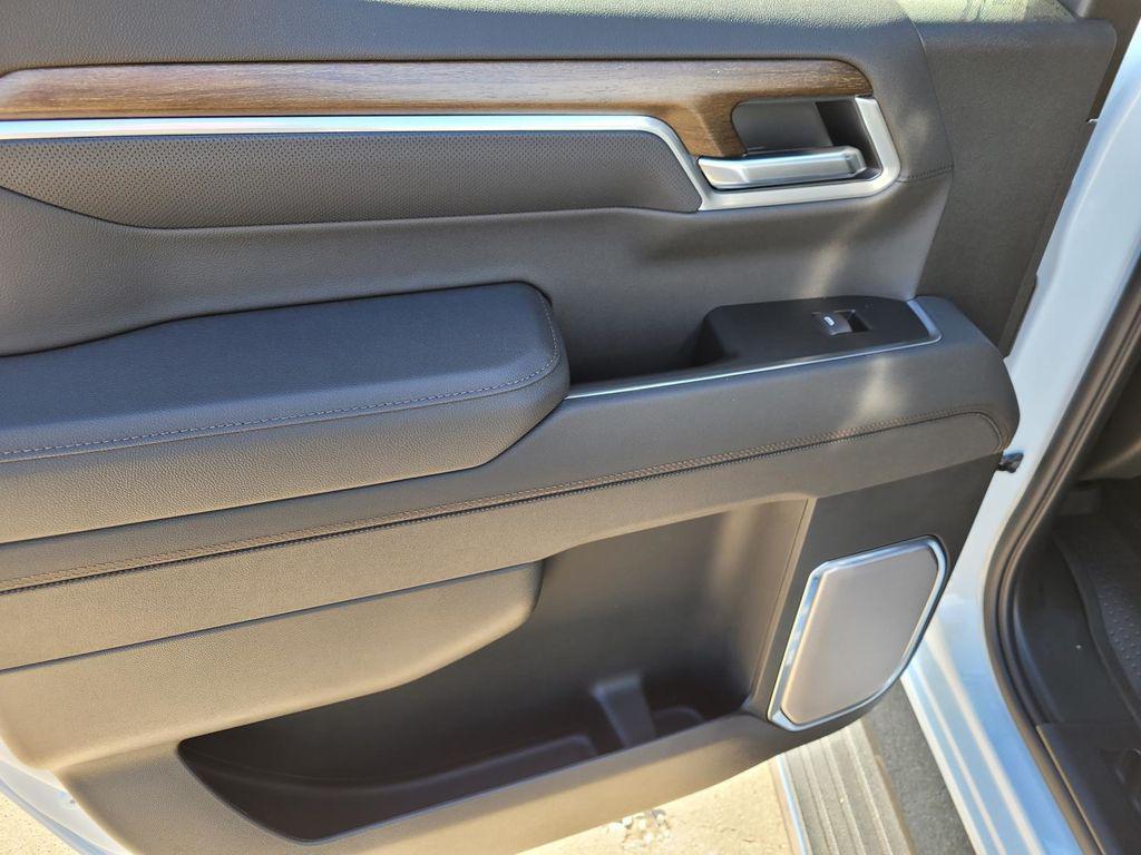 new 2026 Chevrolet Silverado 1500 car, priced at $72,155