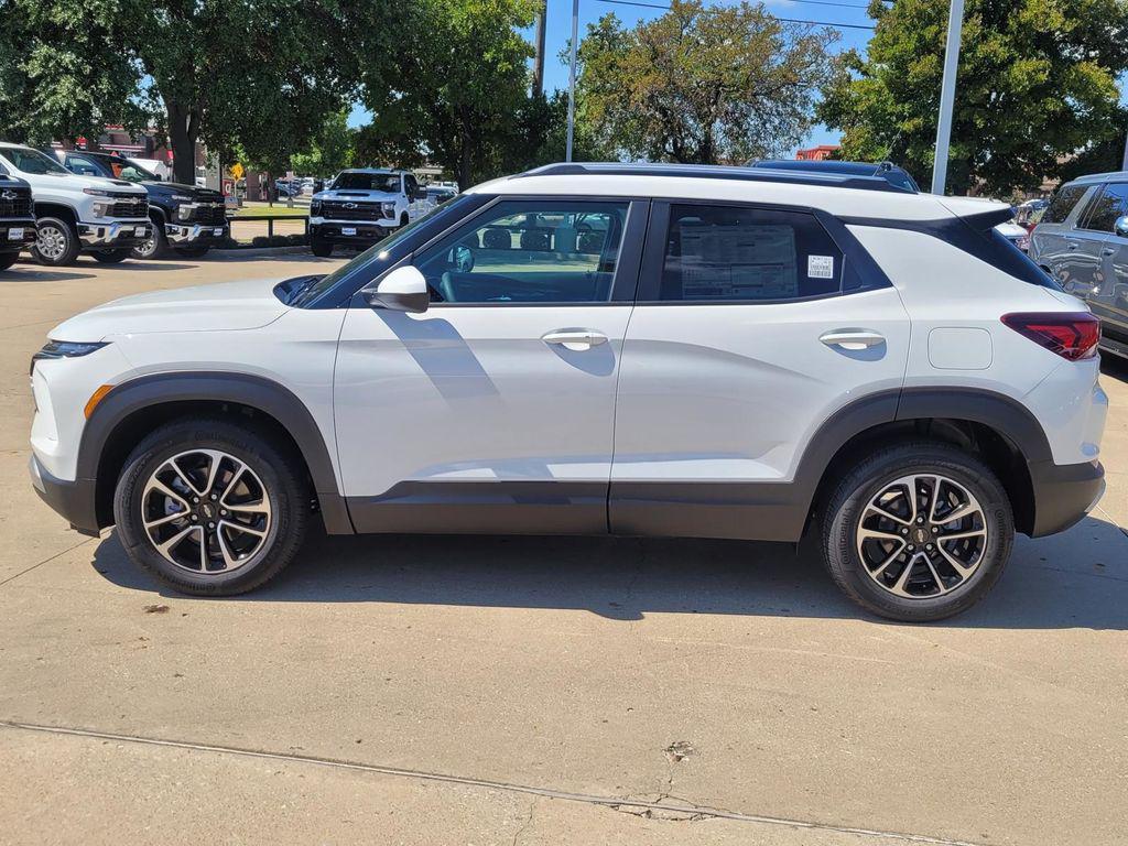 new 2026 Chevrolet TrailBlazer car, priced at $23,680