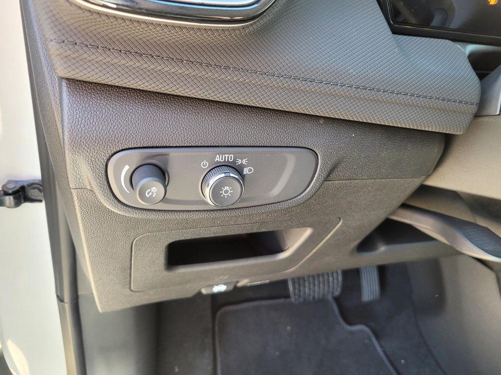 new 2026 Chevrolet TrailBlazer car, priced at $23,680