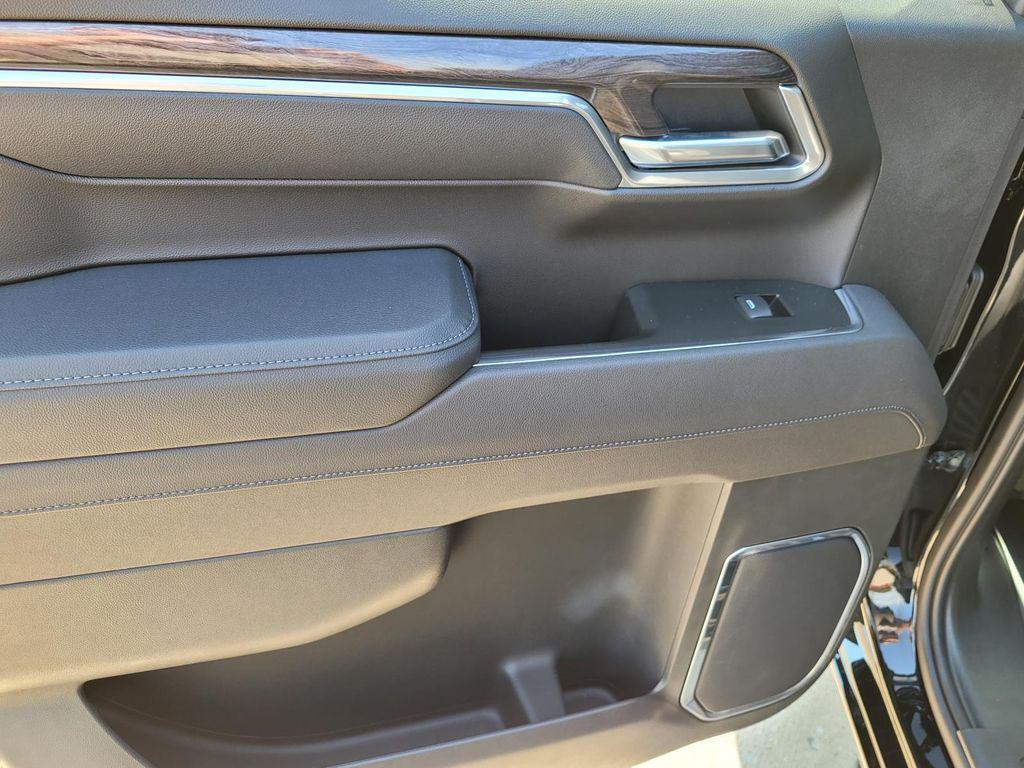 new 2025 Chevrolet Silverado 1500 car, priced at $57,190