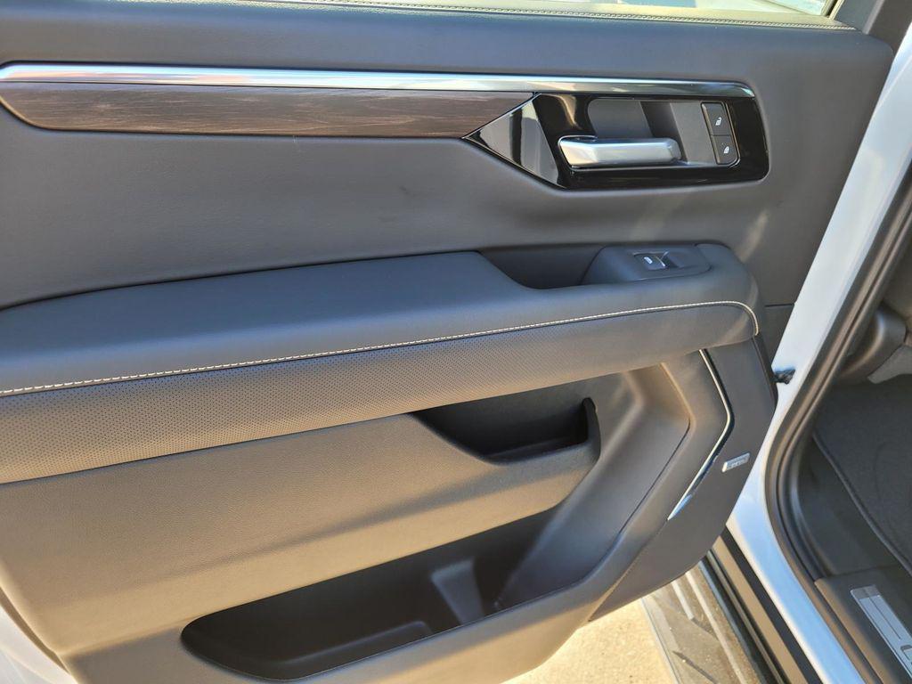 new 2026 Chevrolet Suburban car, priced at $79,359