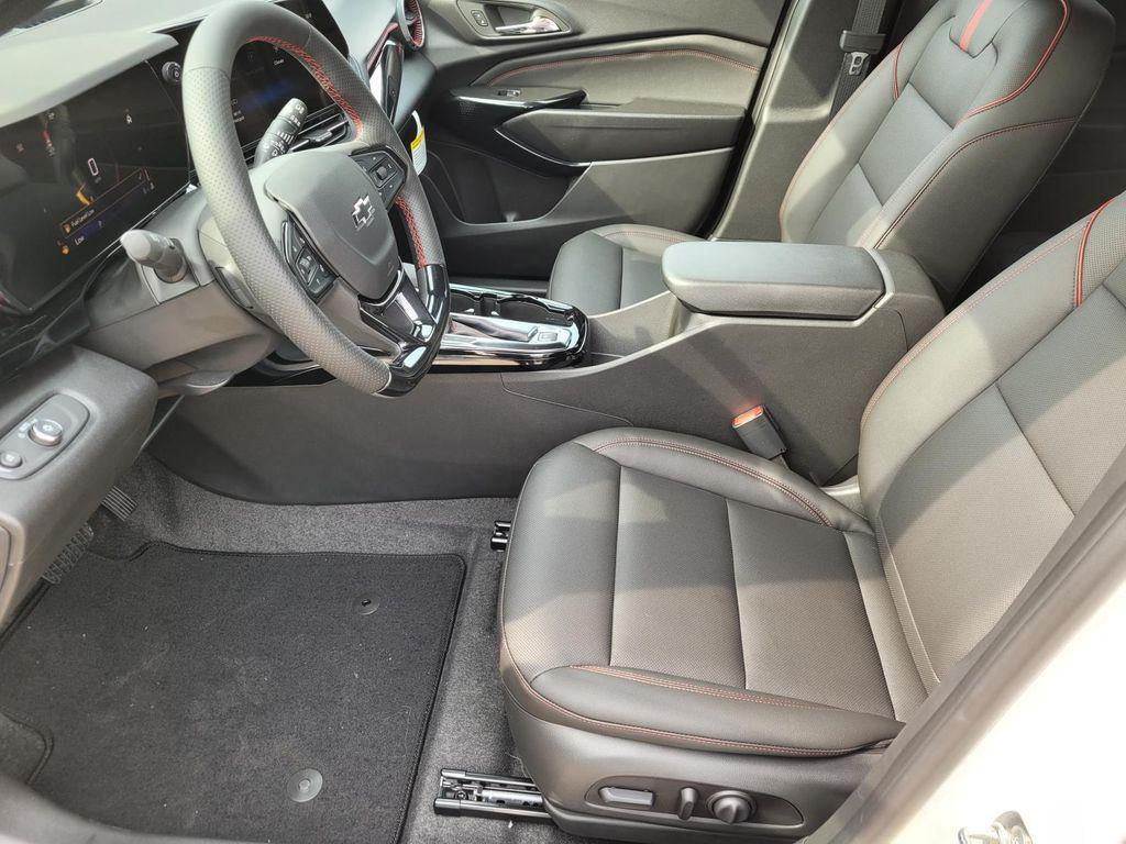 new 2025 Chevrolet Trax car, priced at $23,395