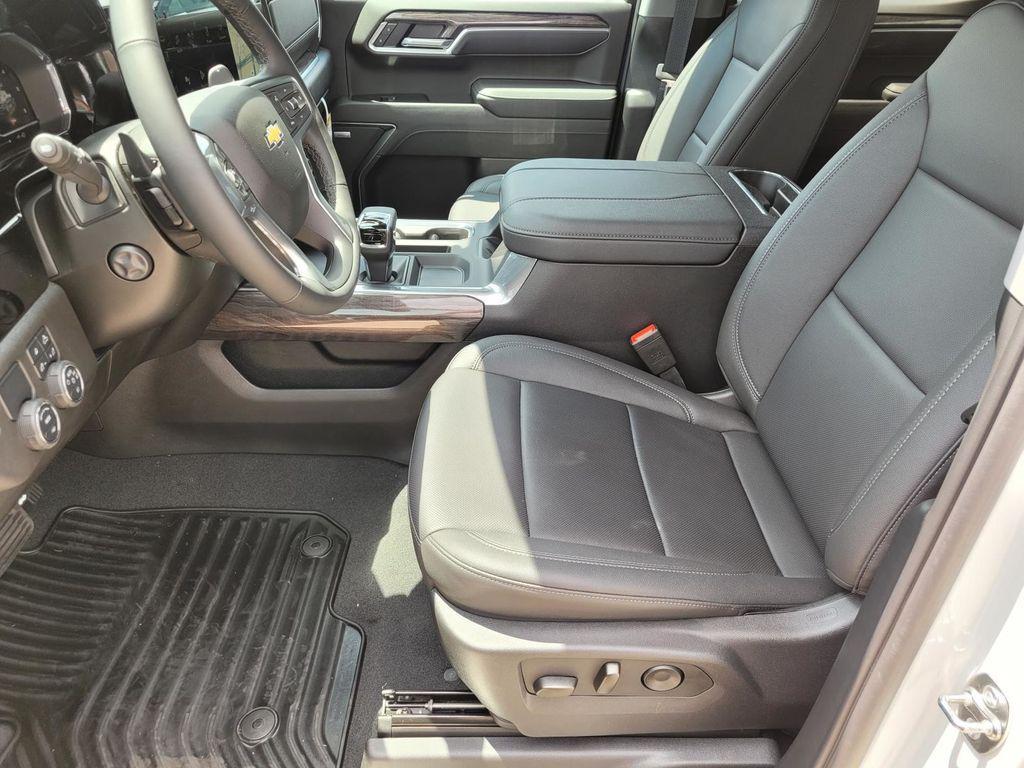 new 2025 Chevrolet Silverado 1500 car, priced at $49,190