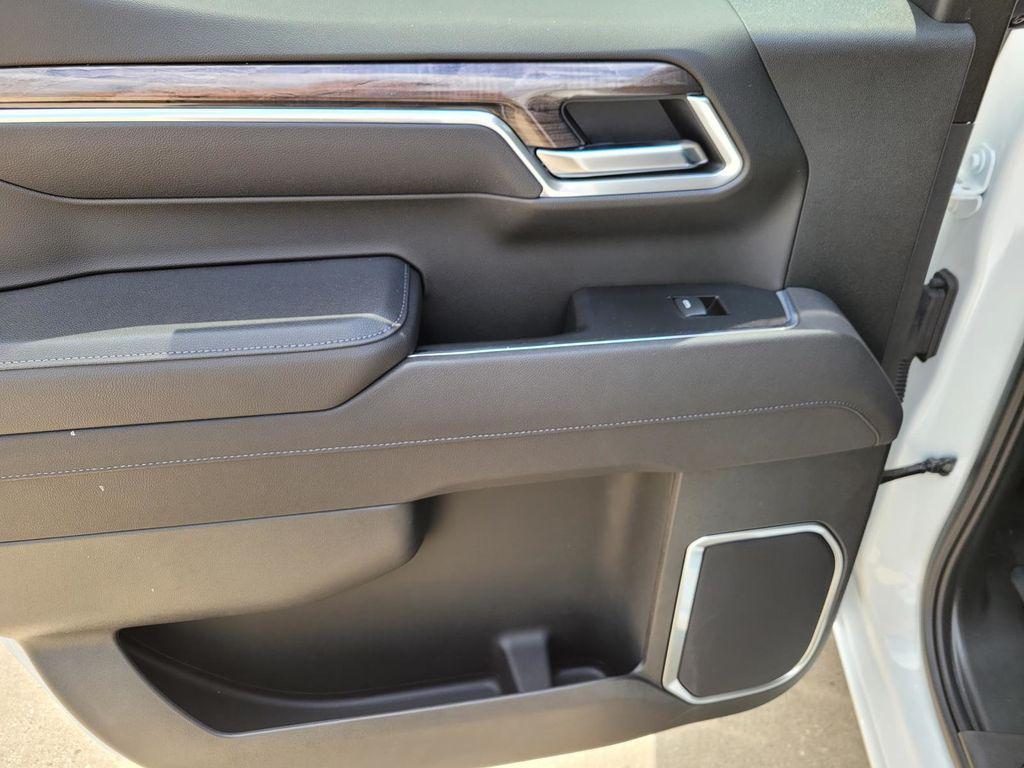 new 2025 Chevrolet Silverado 1500 car, priced at $49,190