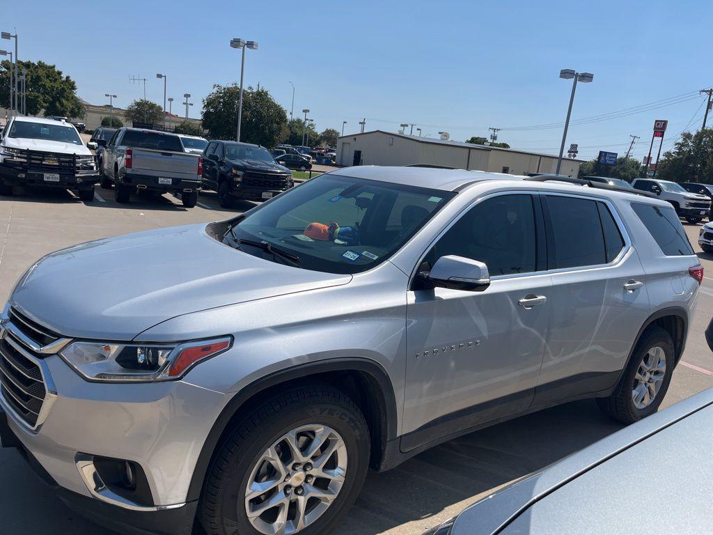 used 2020 Chevrolet Traverse car, priced at $23,991