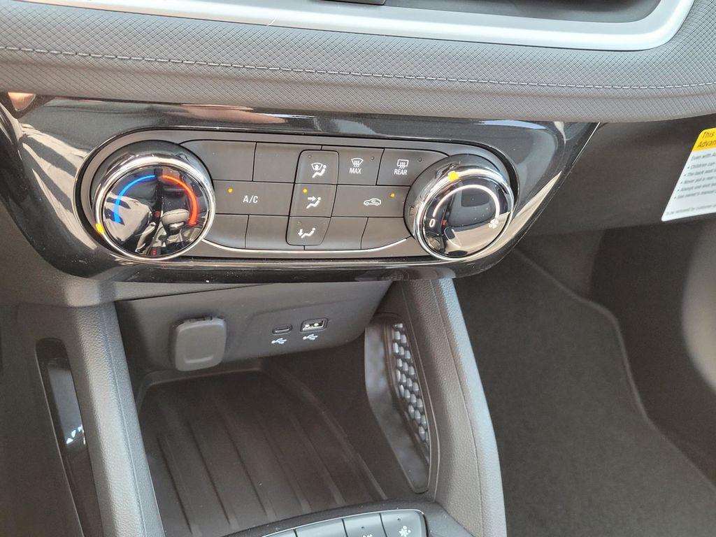 new 2026 Chevrolet TrailBlazer car, priced at $23,680