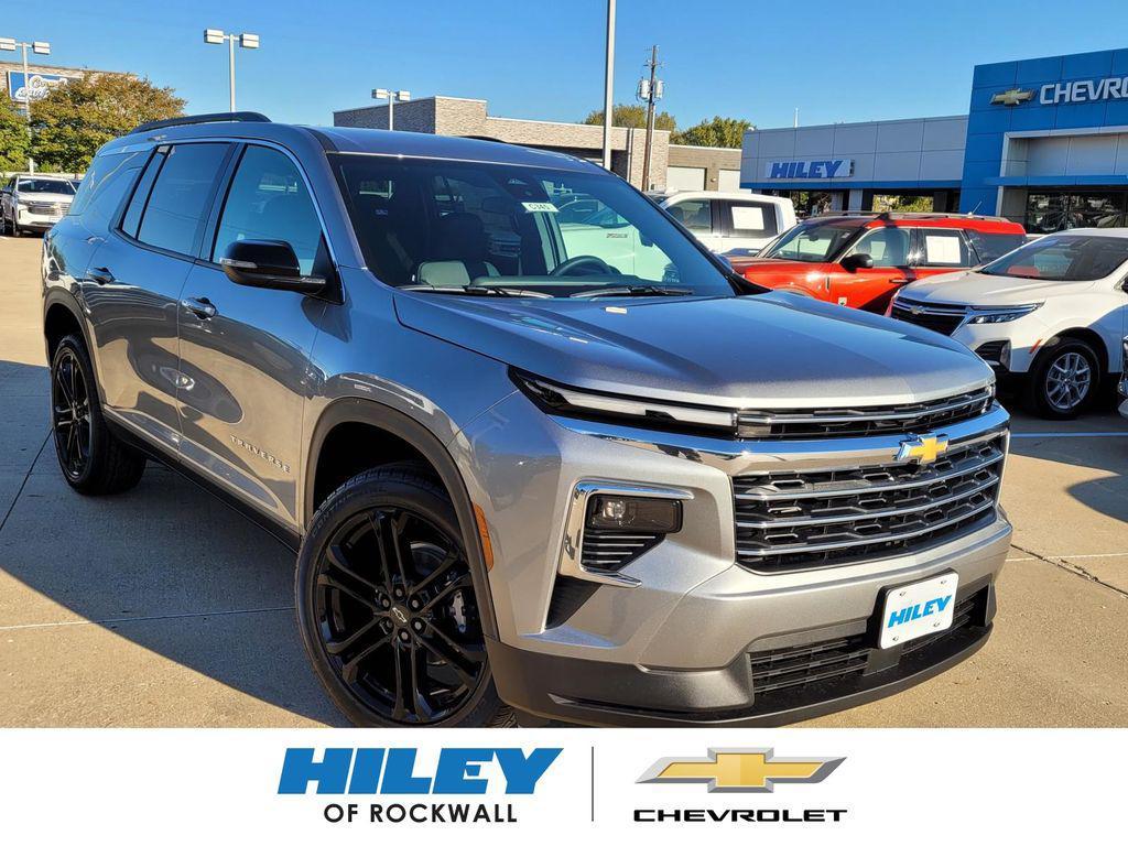 new 2026 Chevrolet Traverse car, priced at $43,445