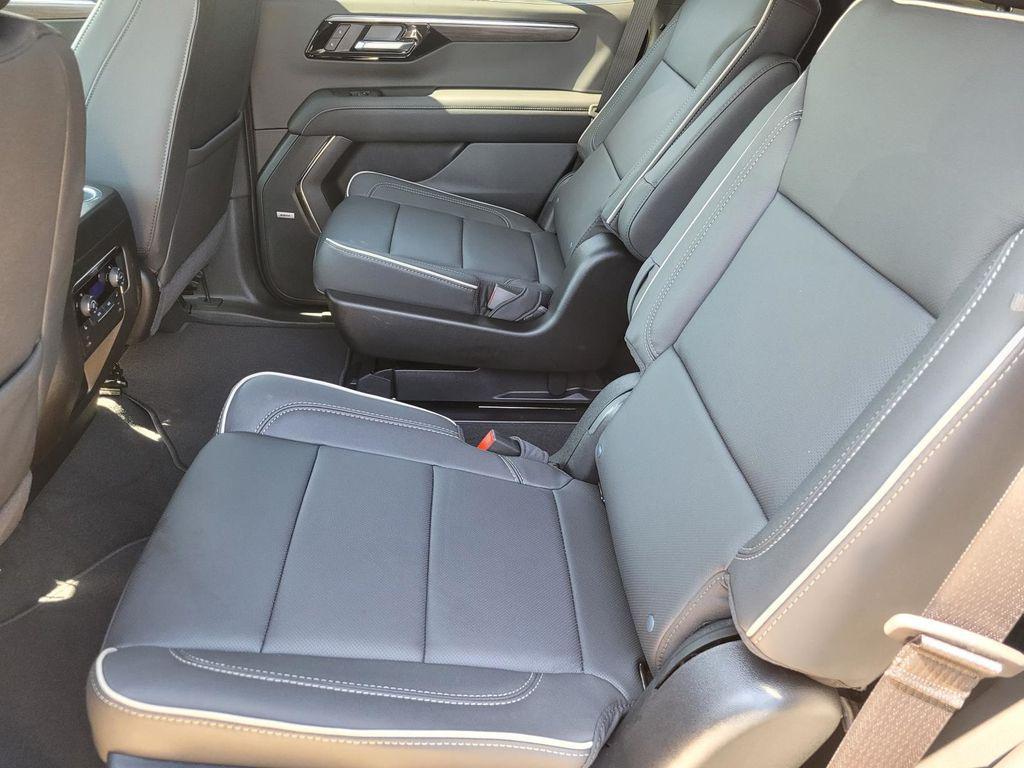 new 2025 Chevrolet Tahoe car, priced at $69,495