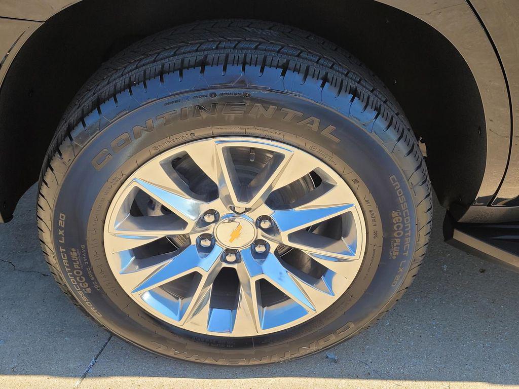 new 2025 Chevrolet Tahoe car, priced at $69,495