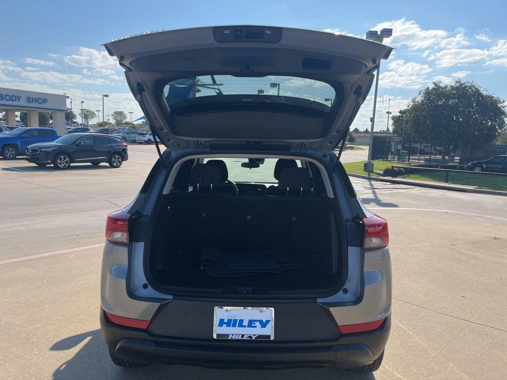 used 2024 Chevrolet TrailBlazer car, priced at $21,462