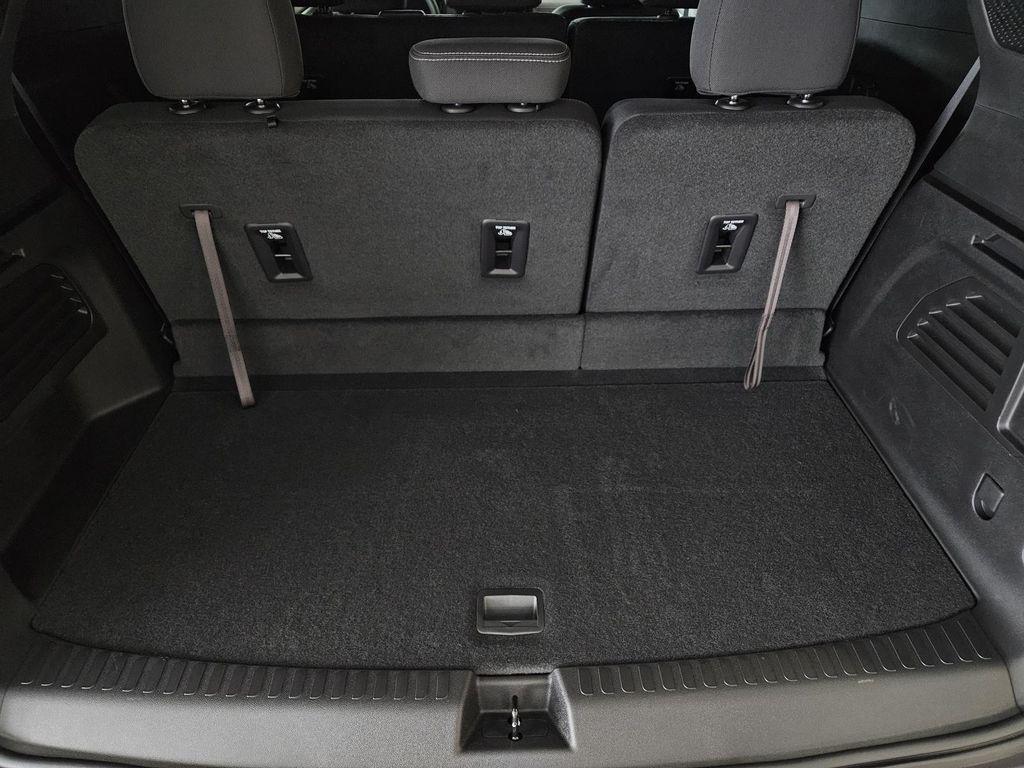 new 2025 Chevrolet Traverse car, priced at $41,630
