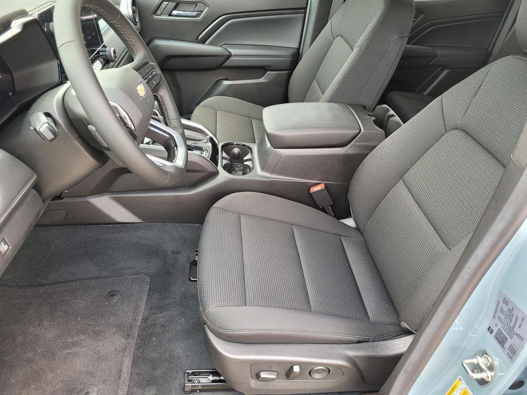 new 2025 Chevrolet Colorado car, priced at $36,890