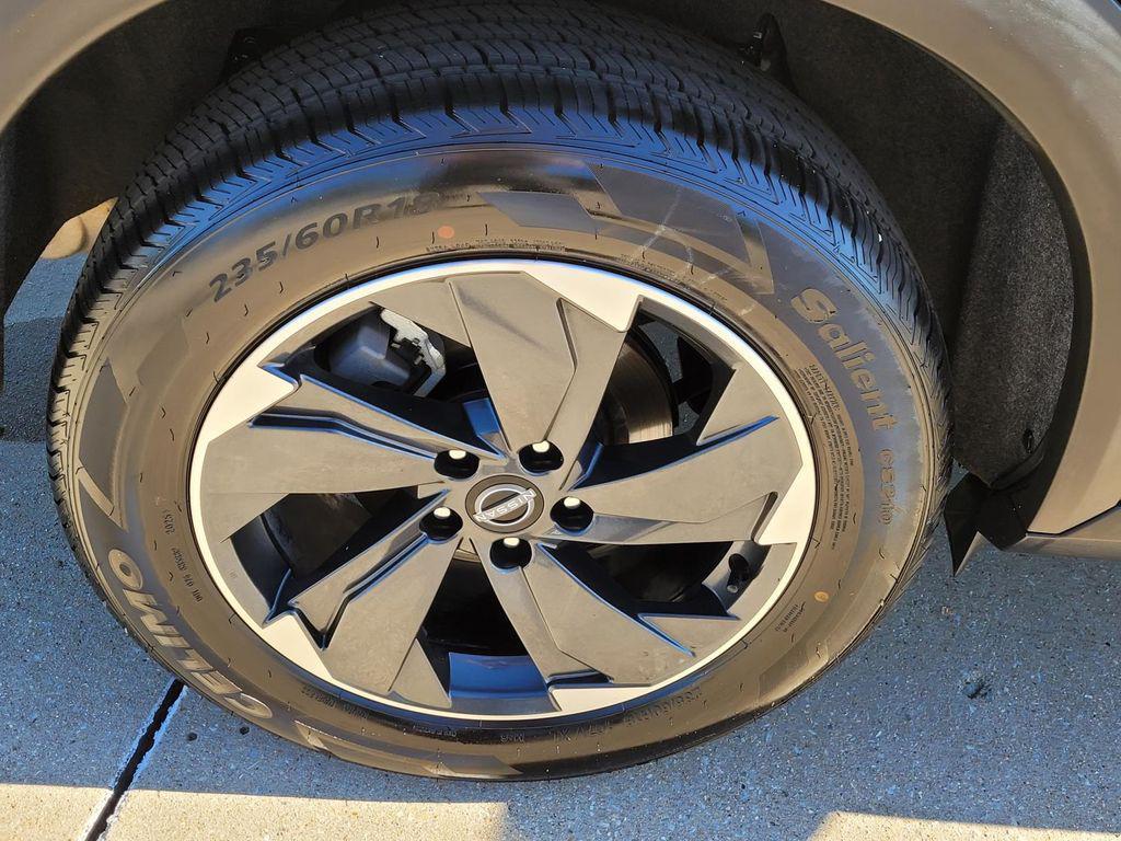 used 2024 Nissan Rogue car, priced at $19,606