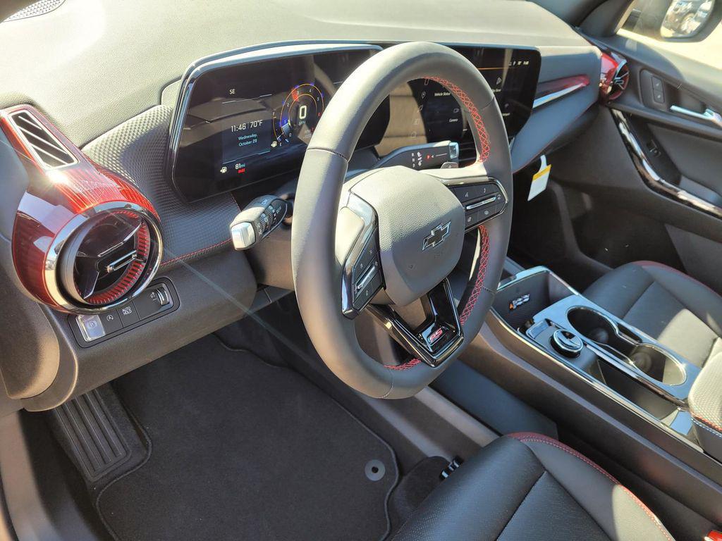 new 2026 Chevrolet Equinox car, priced at $32,895